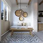 Nomad Boutique - Adults Only Отель *