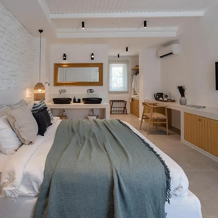 Nomad Boutique - Adults Only Hotel Side