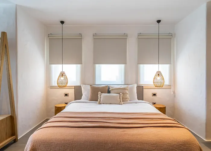 Nomad Boutique - Adults Only Sidé